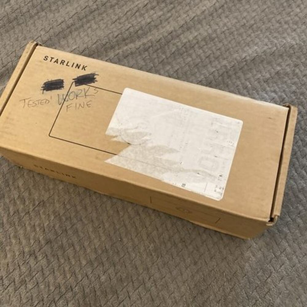 Starlink UTR-231 Router Kit Standard - Picture 5 of 5
